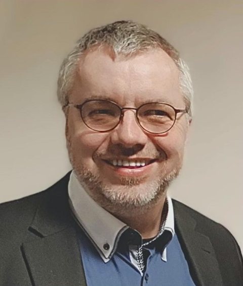 Porträt von Stefan Schütte, Inhaber von kom-projekte.de